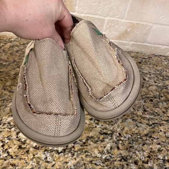 Sanuk Sidewalk Surfer Shoes Youth size 4 - Picture 3 of 7